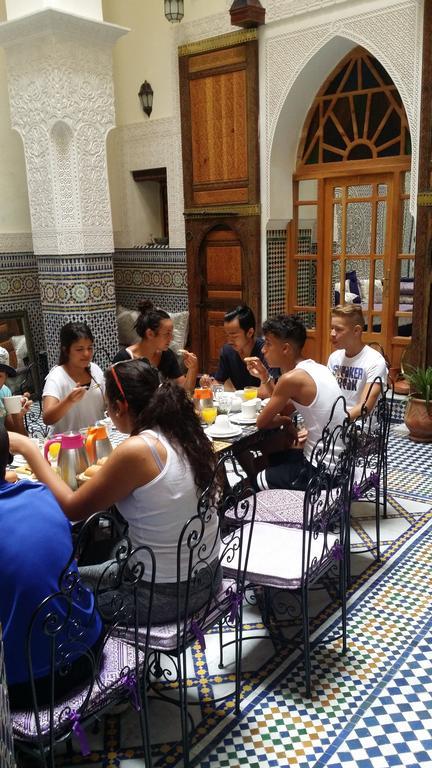 Riad Taryana Фес Экстерьер фото