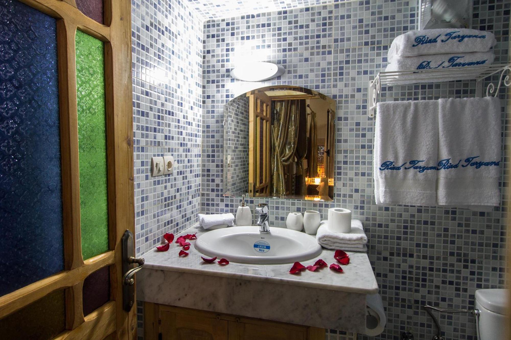 Riad Taryana Фес Экстерьер фото