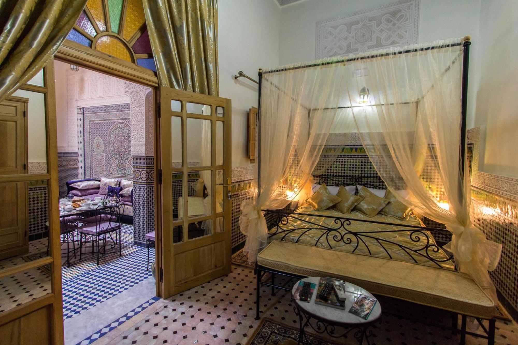Riad Taryana Фес Экстерьер фото