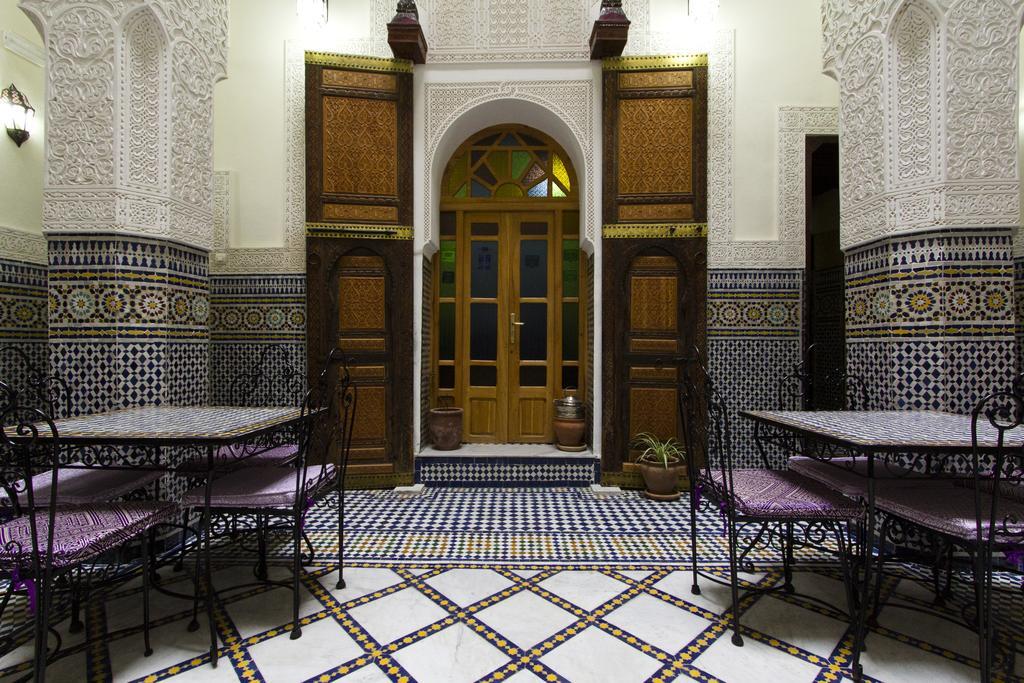 Riad Taryana Фес Экстерьер фото