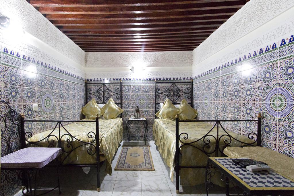 Riad Taryana Фес Экстерьер фото
