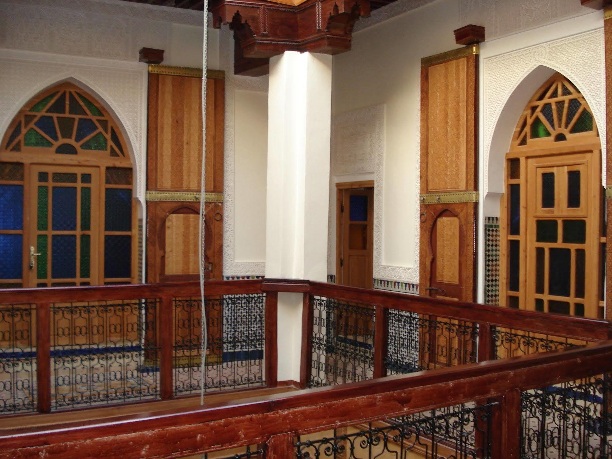Riad Taryana Фес Экстерьер фото